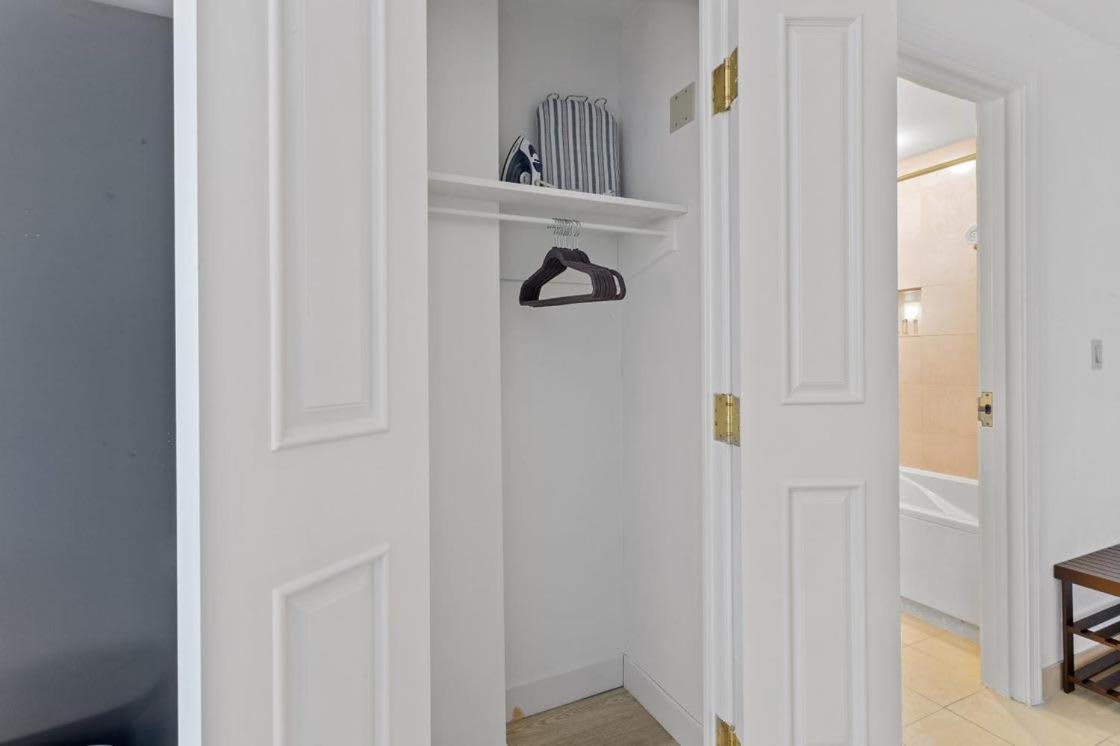 Boardwalk Cozysuites W Kitchen 51